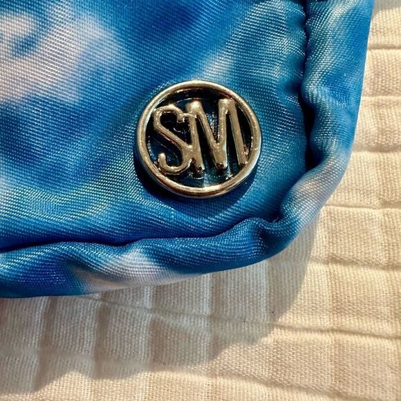 Steve Madden blue, tie dye belt bag. - Picture 2 of 4